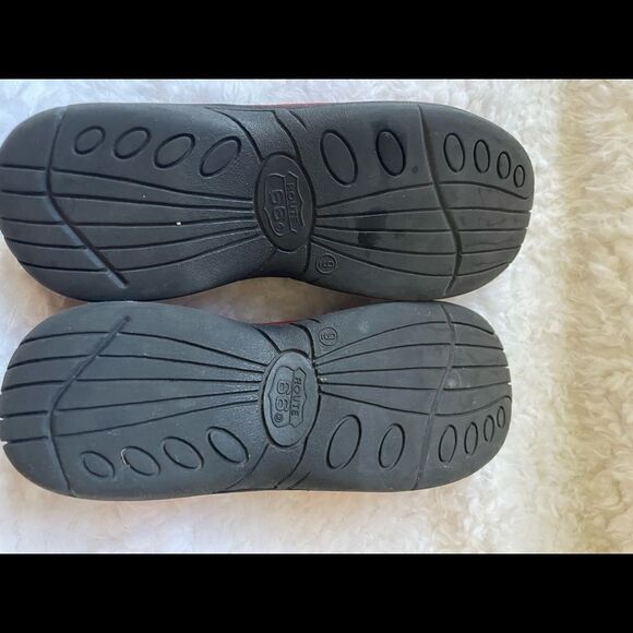 Route 66 leather red suede clogs with black rubber soles size 9 - Picture 8 of 8